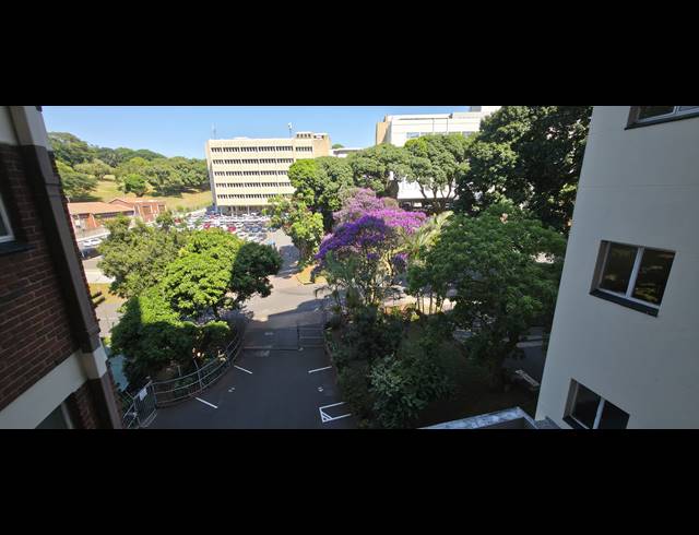 1.5 BEDROOM APARTMENT TO LET IN GLENWOOD